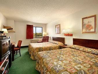 Super 8 By Wyndham Bowling Green Habitación foto